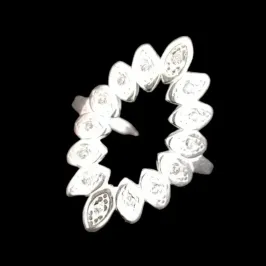 ANEL NAVETE VAZADA COM 14 PEDRAS MICROZIRCONIA