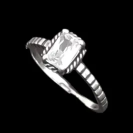 ANEL QUADRADO PEDRA ZIRCONIA