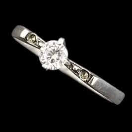 ANEL SOLITÁRIO 4 GARRAS 3,0 MM MARCASSITA LATERAL