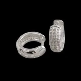 ARGOLA CRAVEJADA MICROZIRCONIA 12X5 MM