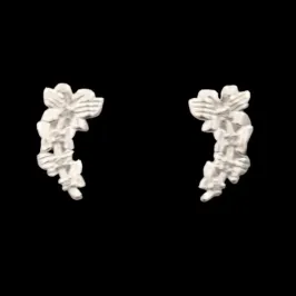 BRINCO RAMO DE FLORES