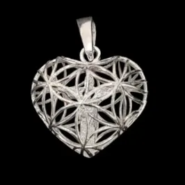 PINGENTE CORAÇÃO COM CRISTO