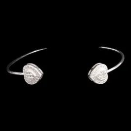 BRACELETE ABERTO CORAÇÃO DUPLO CRAVEJADO