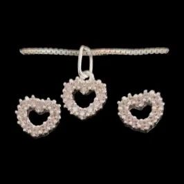 CONJUNTO CORAÇÃO VAZADO CRAVEJADO (CORES)