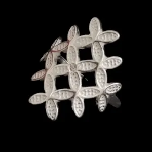 ANEL FOLHAS MICROZIRCONIA AO CENTRO
