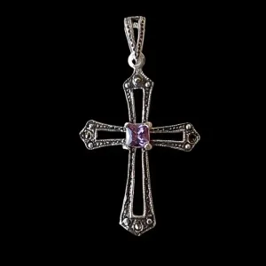 PINGENTE CRUZ DE MARCASSITA COM ZIRCONIA 4X4