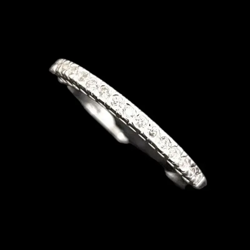 ANEL APARADOR COM 16 PEDRAS ZIRCONIA