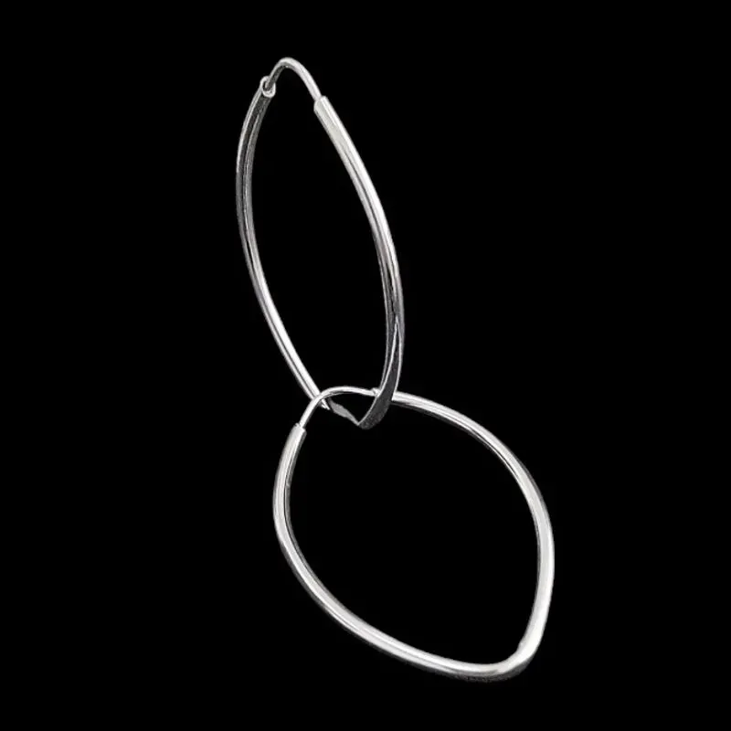 ARGOLA OVAL CHINES FIO REDONDO 1,5MM N° 2