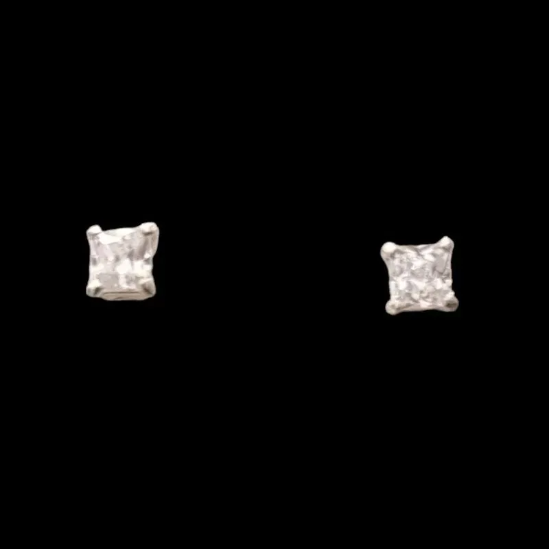 BRINCO QUADRADO N° 4 BRANCO