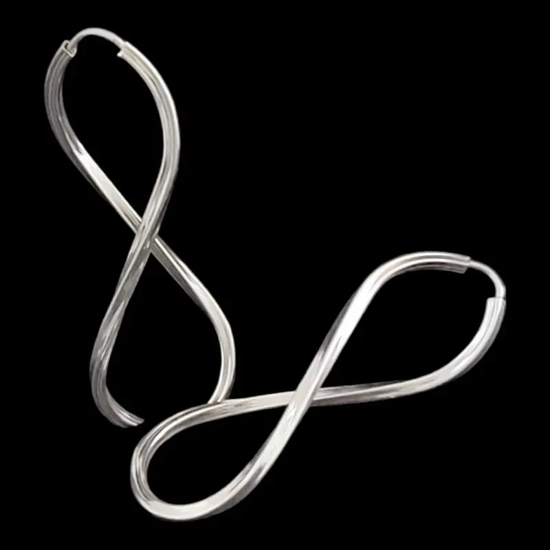 ARGOLA LISA INFINITO FIO QUADRADO GRANDE