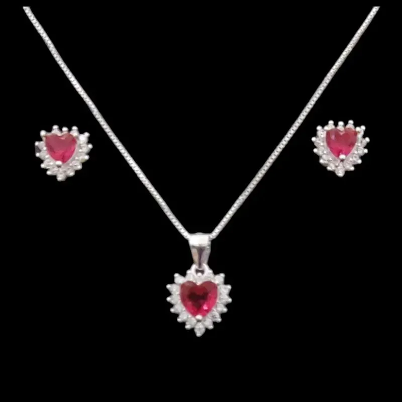 CONJUNTO CORAÇÃO 5X5 CRAVEJADO