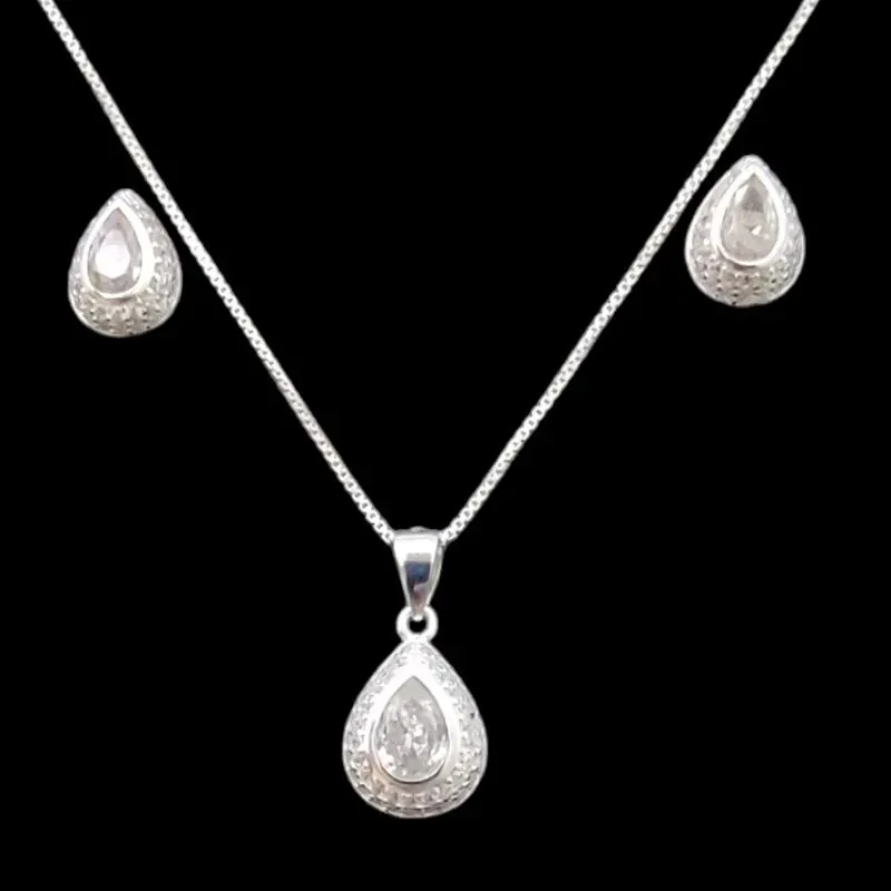 CONJUNTO GOTA CRAVAÇAO INGLESA