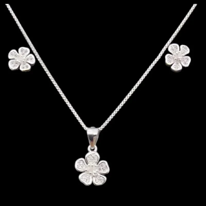 CONJUNTO TREVO MICROZIRCONIA