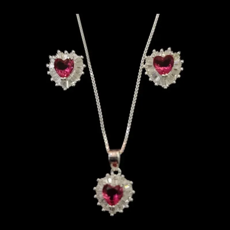 CONJUNTO CORAÇÃO CRAVEJADO