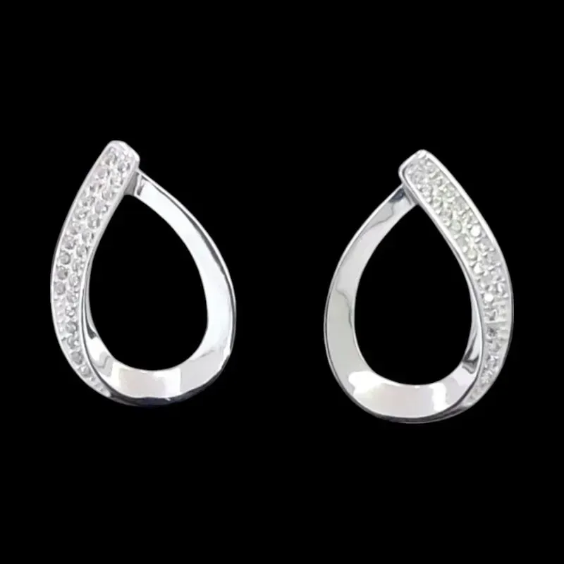 BRINCO GOTA ABERTO CRAVEJADO