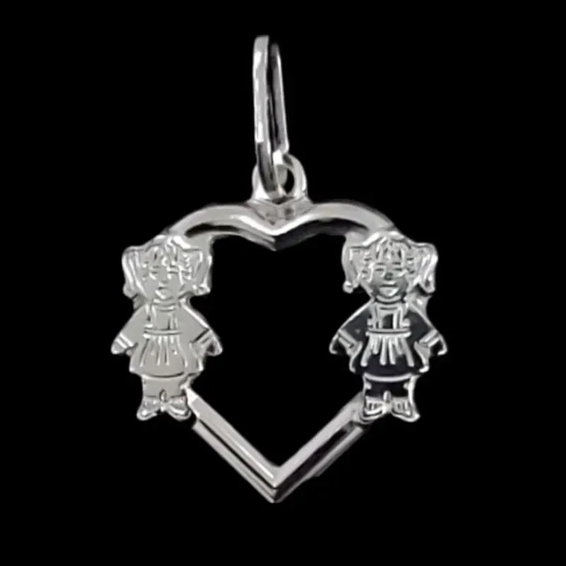 PINGENTE MENINA CORAÇÃO