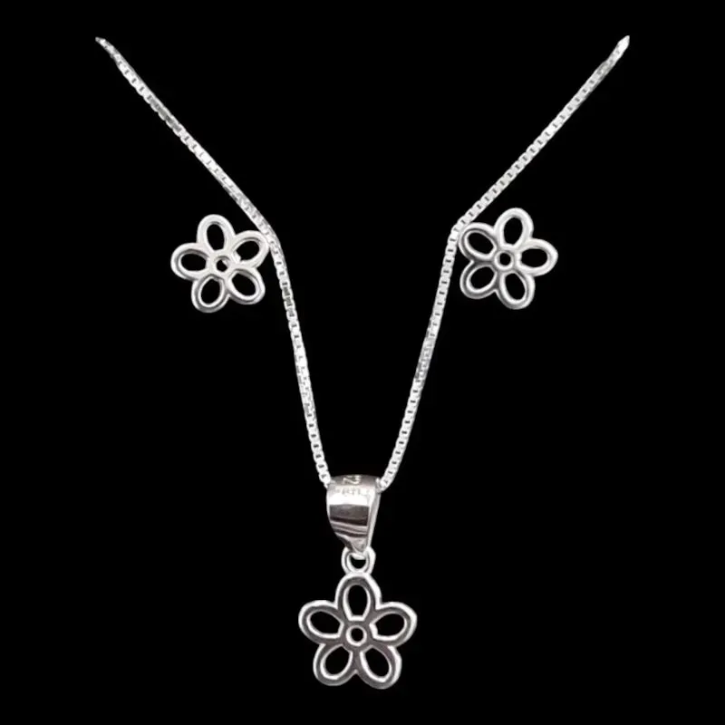 CONJUNTO FLOR LISA VAZADA