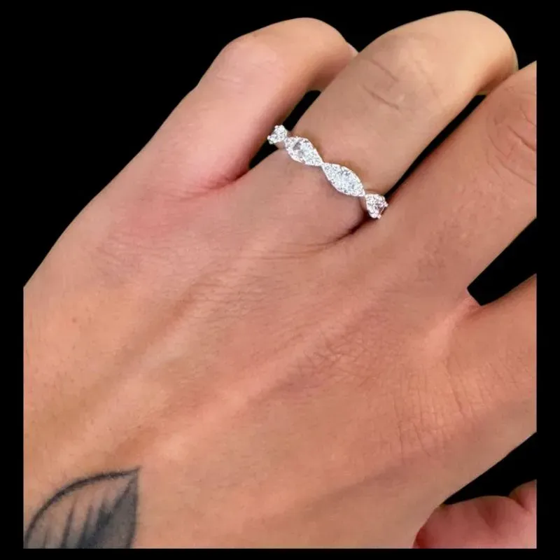 ANEL 4 PEDRAS NAVETTE