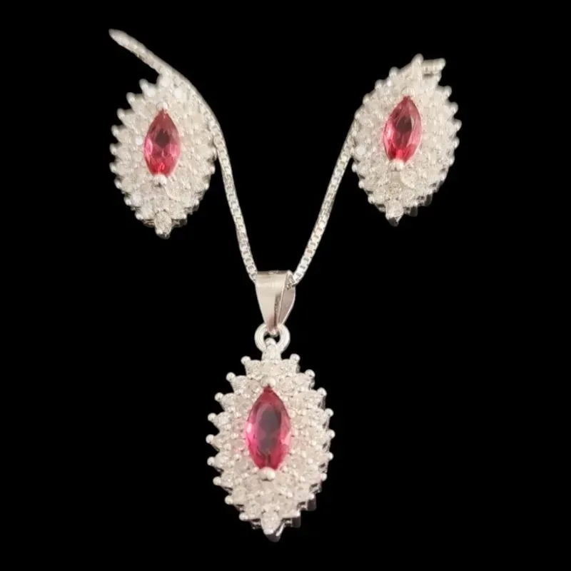 CONJUNTO NAVETE CRAVEJADO PEDRA 3X6