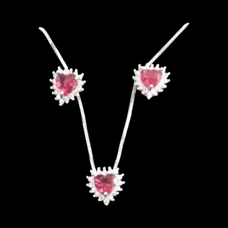 CONJUNTO ZIRCONIA CORAÇÃO MOLDURA CRAVEJADA CEREJA