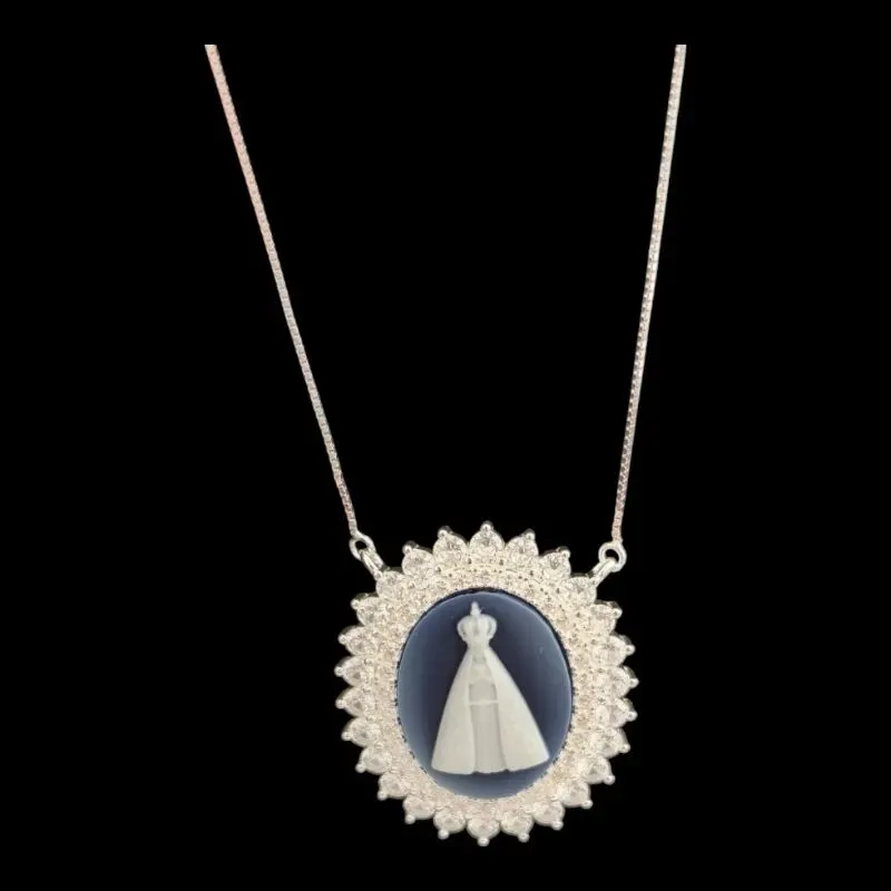 GARGANTILHA NOSSA SRA APARECIDA  CRAVEJADA MADRE PEROLA