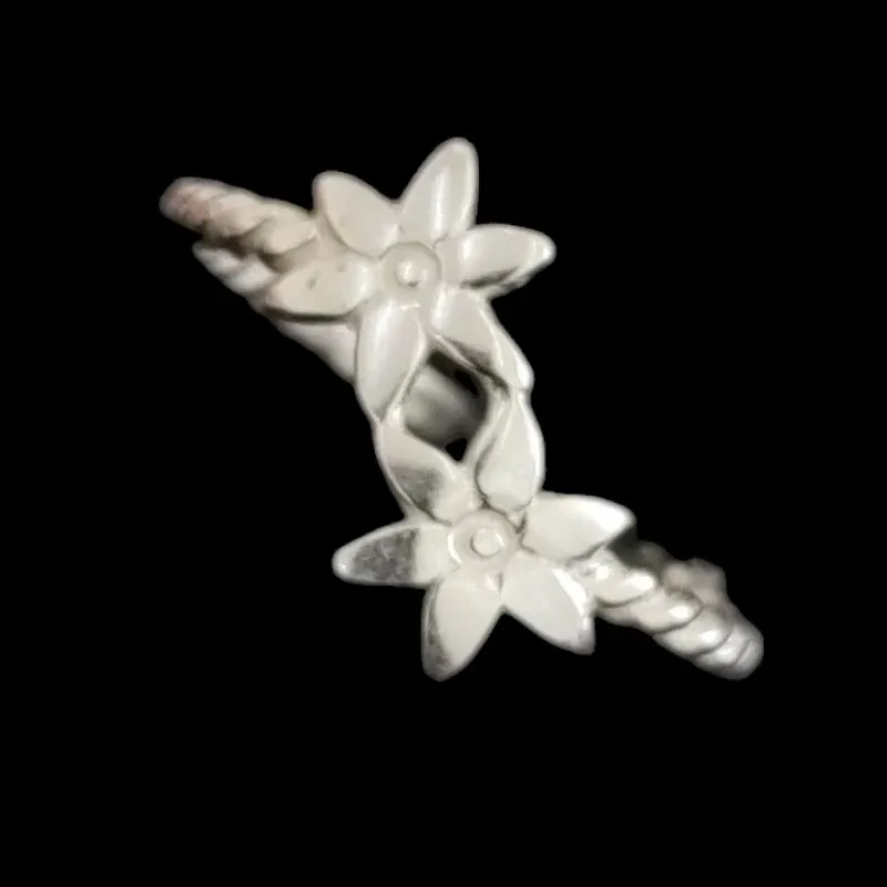 ANEL CORDA COM FLORES