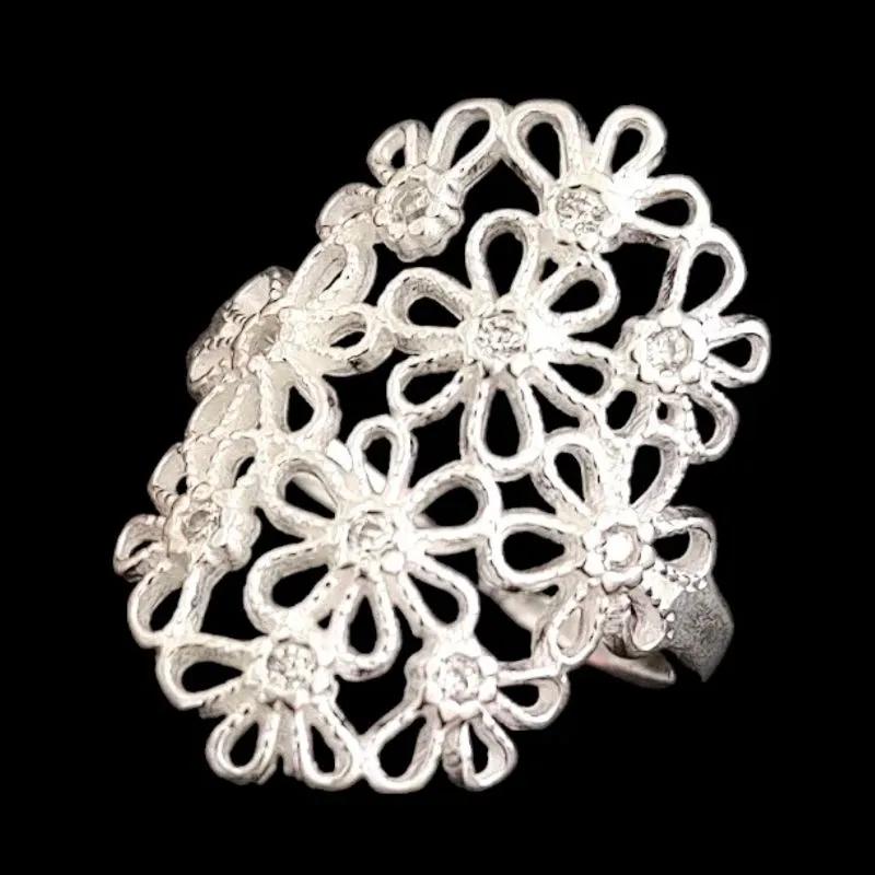 ANEL MANDALA FLORES 9 PEDRAS MICROZIRCONIA VAZADA