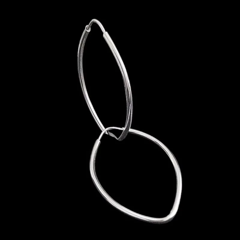 ARGOLA OVAL CHINES FIO REDONDO 1,5MM N° 2