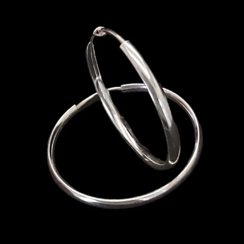 ARGOLA REDONDA MEIA CANA 2,5 CM 2 MM