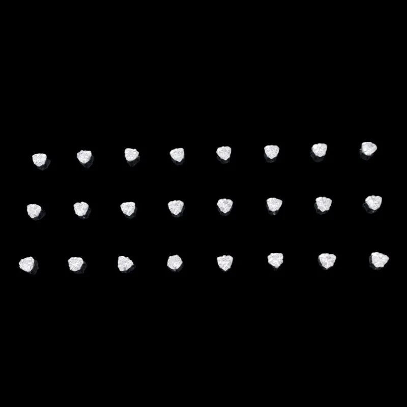 BRINCO ZIRCONIA CORAÇÃO 3X3 3MM (CARTELA 12 PARES)