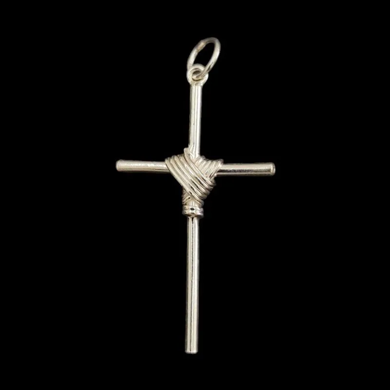 PINGENTE CRUZ  TRANÇADA