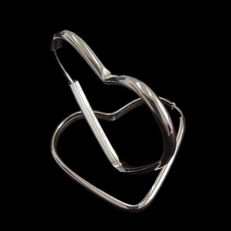 ARGOLA CORAÇAO MEIA CANA 3,3 CM 2,5 MM