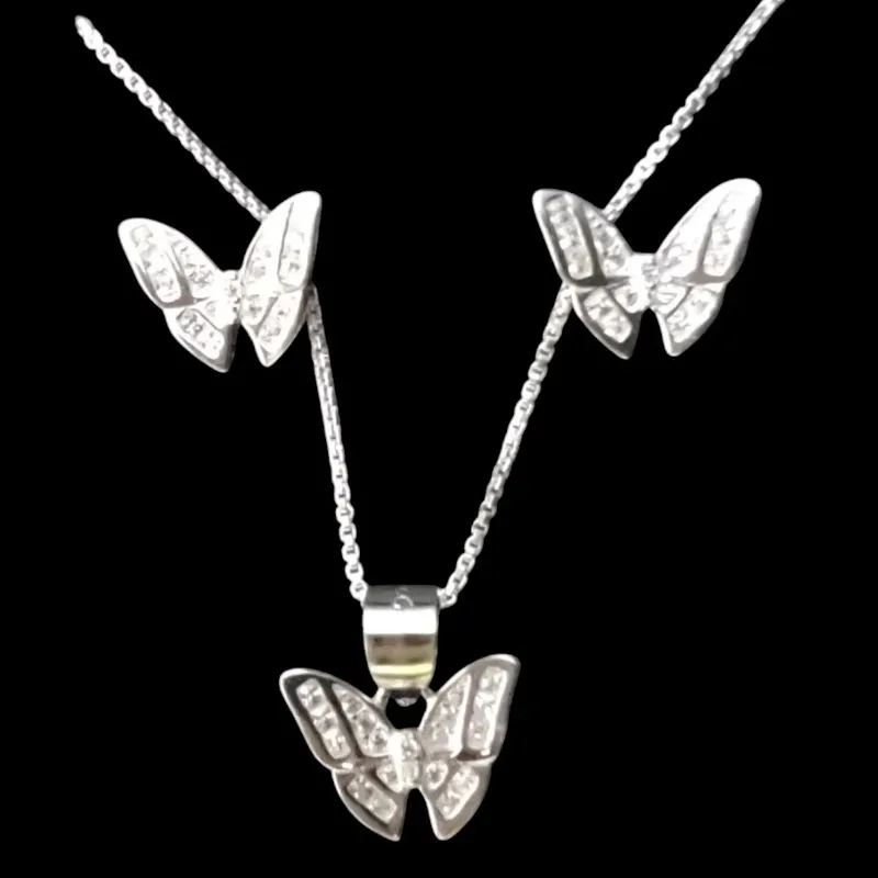 CONJUNTO BORBOLETA ASA CRAVEJADA