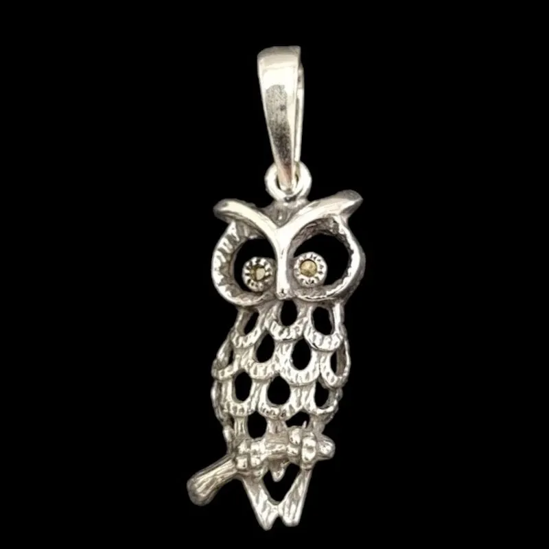 PINGENTE CORUJA DESENHADA TAM. GRANDE