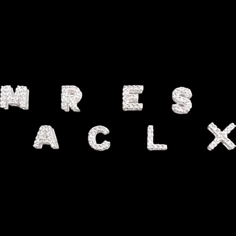 PINGENTE LETRAS CREAVEJADAS (M/A/R/C/E/L/S/X)