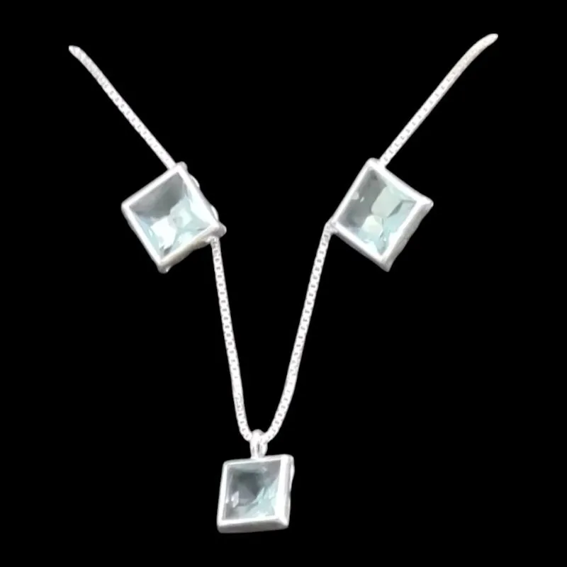 CONJUNTO QUADRADO 6X6  CRAVAÇÃO INGLESA TRADICIONAL AZUL PISCINA