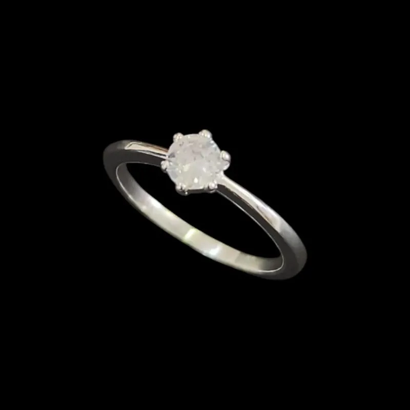 ANEL SOLITÁRIO GARRA BAIXA 5 MM