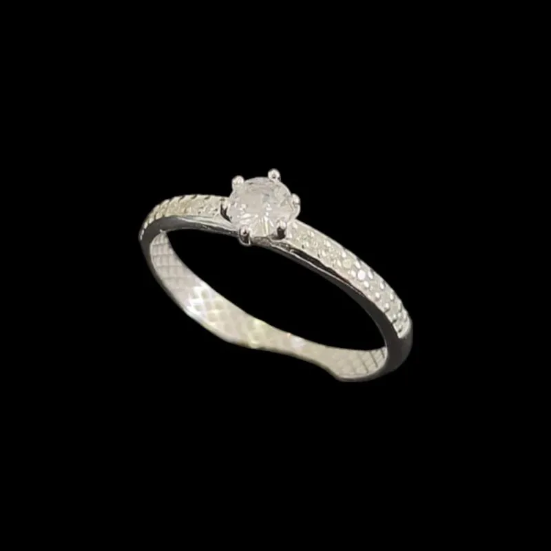 ANEL SOLITÁRIO GARRA BAIXA RENDA ITALIANA ZIRCONIA LATERAL 5,0 MM