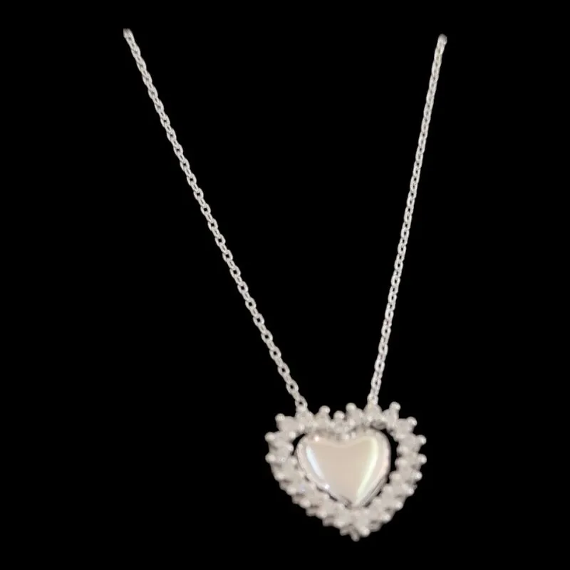 CHOKER CORAÇÃO CRAVEJADO LISO AO CENTRO