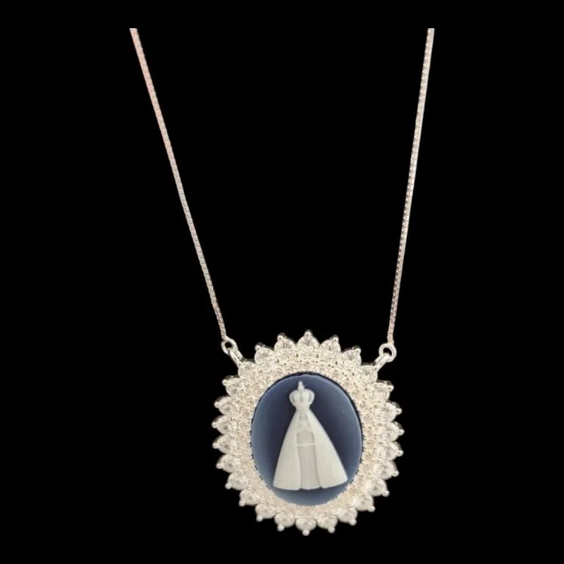 GARGANTILHA NOSSA SRA APARECIDA  CRAVEJADA MADRE PEROLA