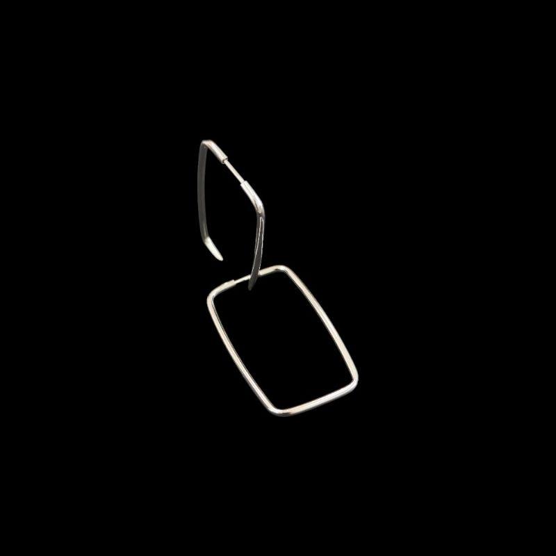 ARGOLA RETANGULAR FIO REDONDO 3X18 MM